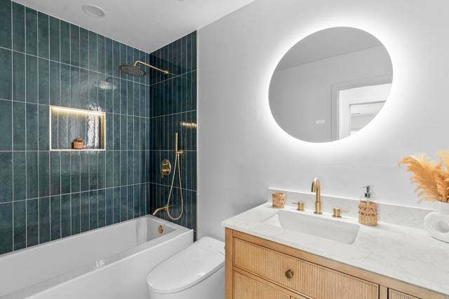 5565 Mount Aconia Way, San Diego, CA 92111 5565 Mount Aconia Way, San Diego, CA 92111