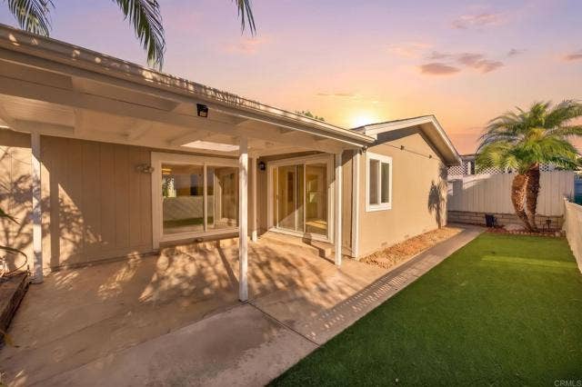 3502 Amber LN, Oceanside, CA 92056