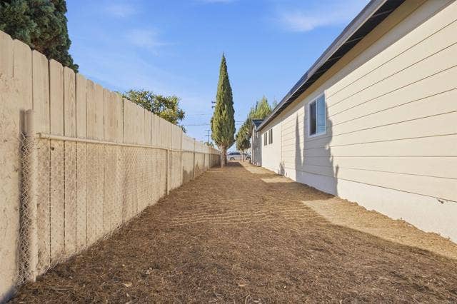 73 Oxford ST, Chula Vista, CA 91911