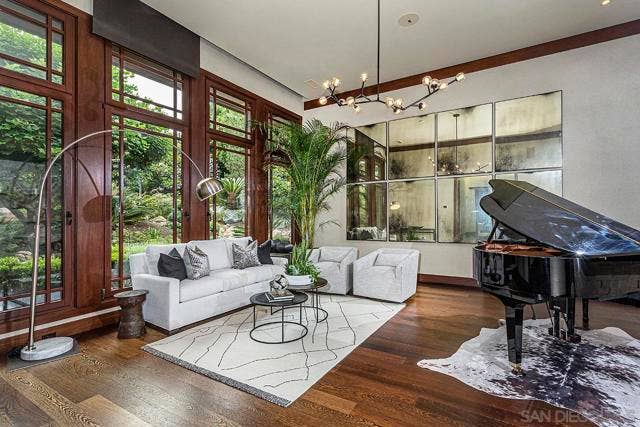 Property photo for 6089 La Jolla Scenic Dr S, La Jolla, CA
