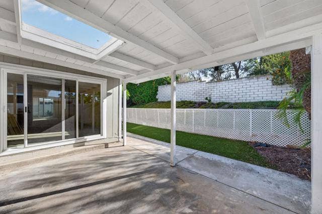 3502 Amber LN, Oceanside, CA 92056