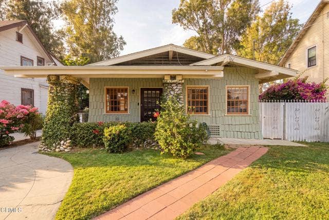Property photo for 633 Camulos ST, Los Angeles, CA