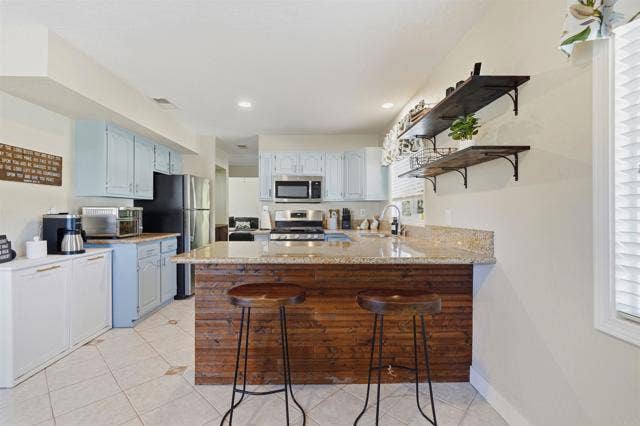 16706 Arena Dr, Ramona, CA 92065