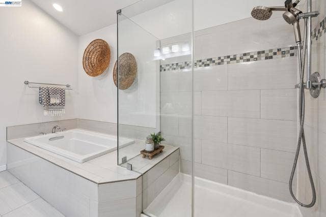 28086 Thorup Ln, Hayward, CA 94542