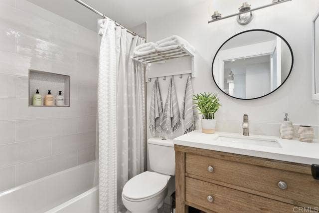 245 Hemlock AVE, Carlsbad, CA 92008