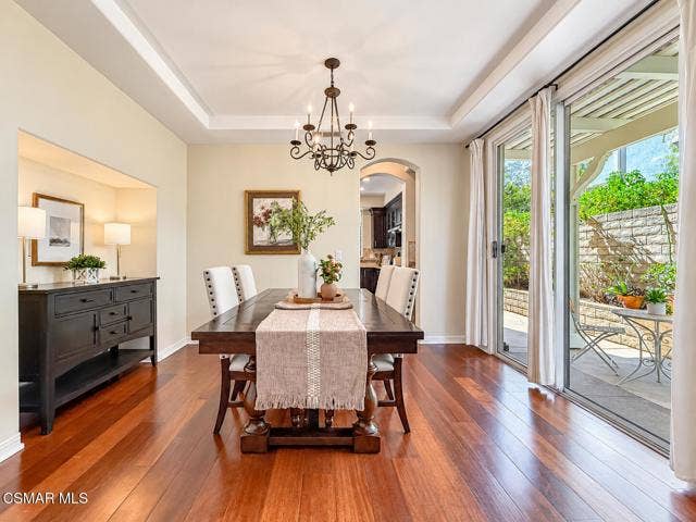Elegant Sunlit Dining Room