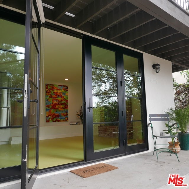 Property photo for 3248 Ellenda Avenue, Los Angeles, CA