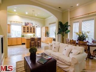 Property photo for 5742 KIYOT Way, #11, Los Angeles, CA