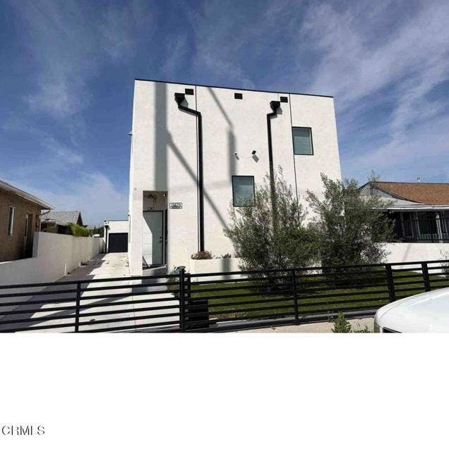 Property photo for 10619 S Felton Ave AVE, Inglewood, CA