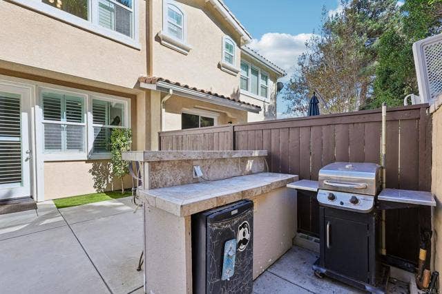 6977 Brass Pl, Carlsbad, CA 92009