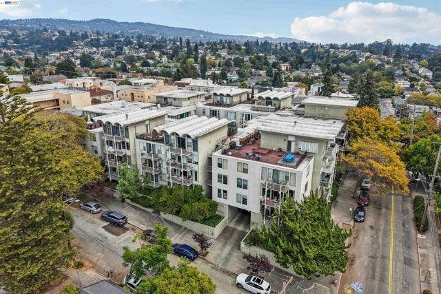 811 York St, #136, Oakland, CA 94610