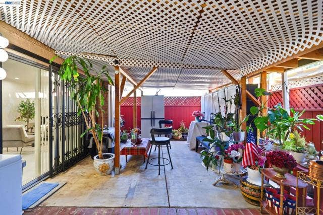 330 Ryegate Ct, San Jose, CA 95133 330 Ryegate Ct, San Jose, CA 95133