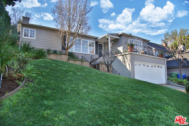 Property photo for 10378 Lorenzo Drive, Los Angeles, CA