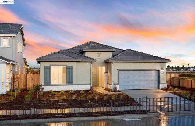 Property photo for 1162 Bradbury Dr, Discovery Bay, CA