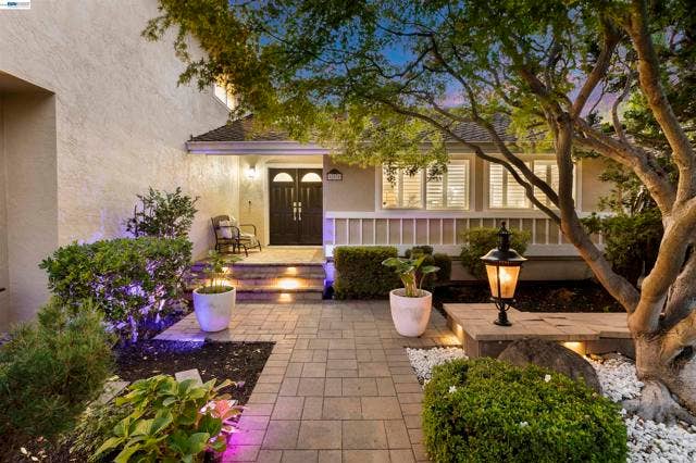 Property photo for 111 Silver Cloud Place, Danville, CA