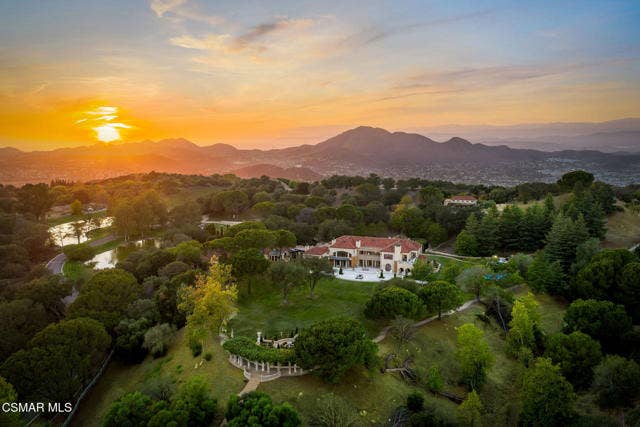 Property photo for 2400 White Stallion RD, Thousand Oaks, CA