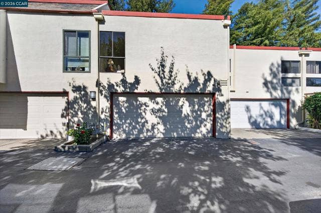 190 Cleaveland Rd, #16, Pleasant Hill, CA 94523