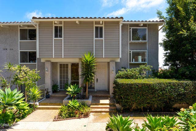 Property photo for 28350 Rey De Copas LN, Malibu, CA