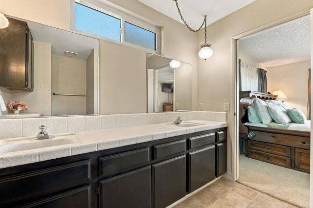 590 Elm Tree LN, Fallbrook, CA 92028 590 Elm Tree LN, Fallbrook, CA 92028