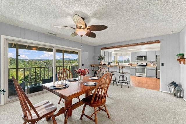 590 Elm Tree LN, Fallbrook, CA 92028 590 Elm Tree LN, Fallbrook, CA 92028