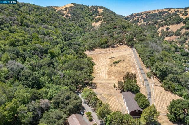 Property photo for 5433 Alhambra Valley Rd, Martinez, CA