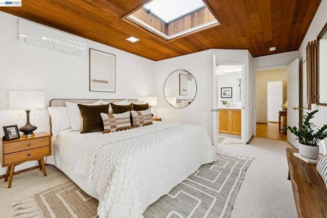 1085 STERLING AVE, Berkeley, CA 94708 1085 STERLING AVE, Berkeley, CA 94708