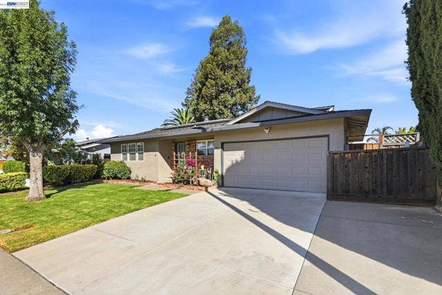 784 Avalon Way, Livermore, CA 94550