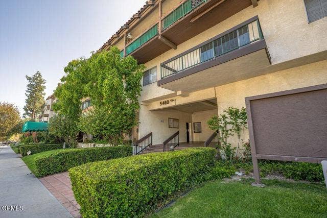 Property photo for 5460 White Oak AVE, #A106, Los Angeles, CA
