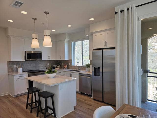 717 Vibrant Glen, Escondido, CA 92026