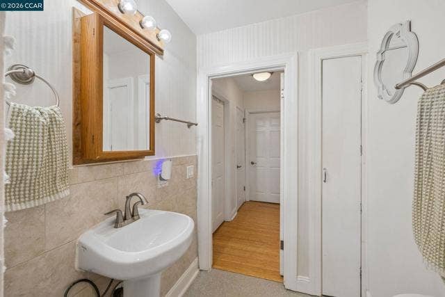 2759 Warner Ln, Pleasant Hill, CA 94523
