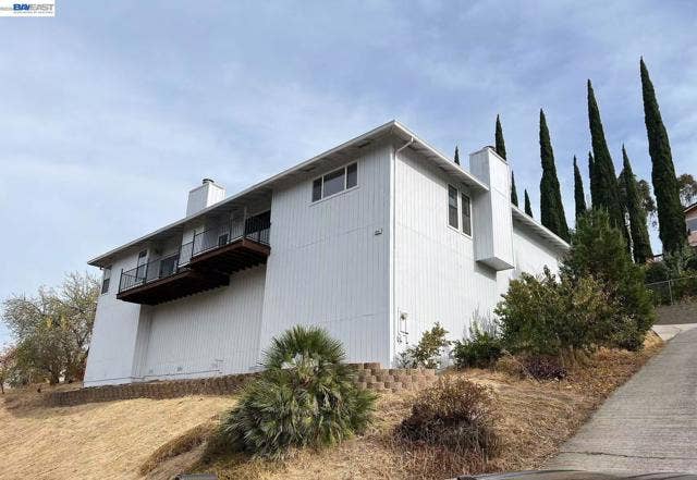Property photo for 2941 Sunset Ln, Antioch, CA