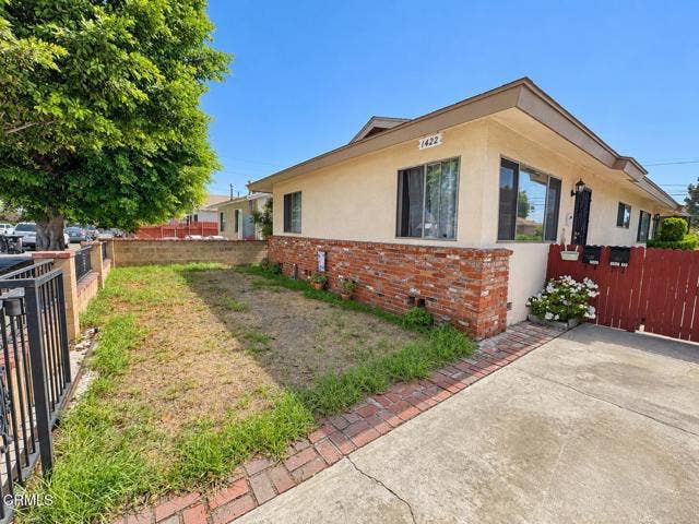Property photo for 1422 E Mauretania ST, Los Angeles, CA