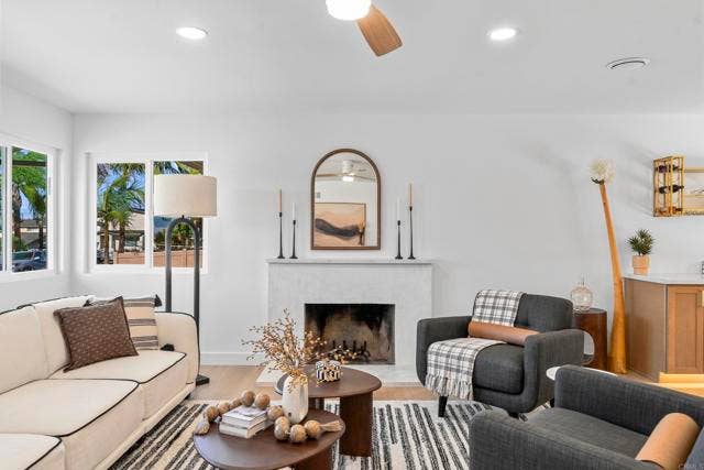 5565 Mount Aconia Way, San Diego, CA 92111 5565 Mount Aconia Way, San Diego, CA 92111