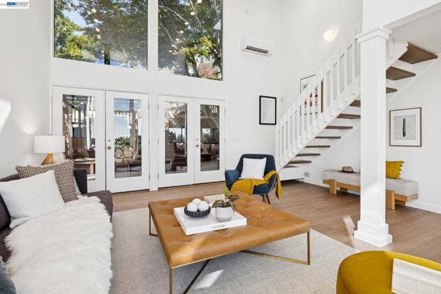 1085 STERLING AVE, Berkeley, CA 94708 1085 STERLING AVE, Berkeley, CA 94708
