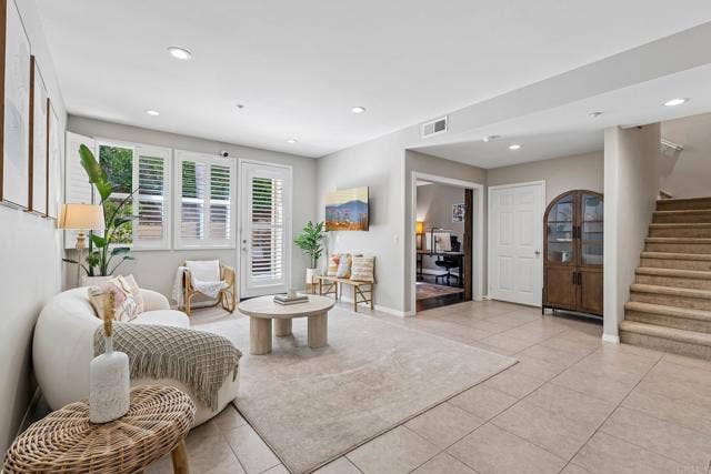 6977 Brass Pl, Carlsbad, CA 92009
