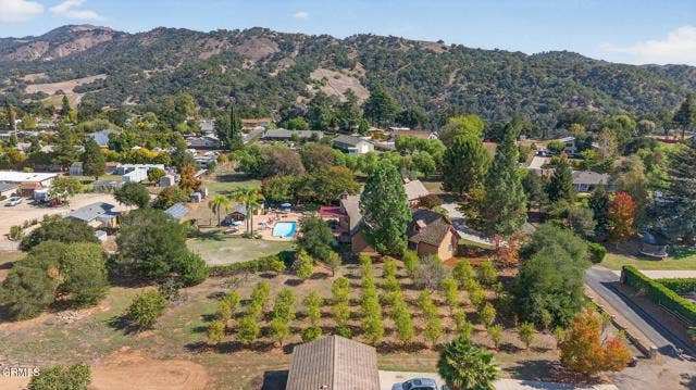 108-web-or-mls-UpmarketMedia-1125Spr-aer