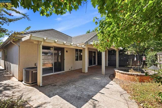 371 Perazul Cir, Sacramento, CA 95835