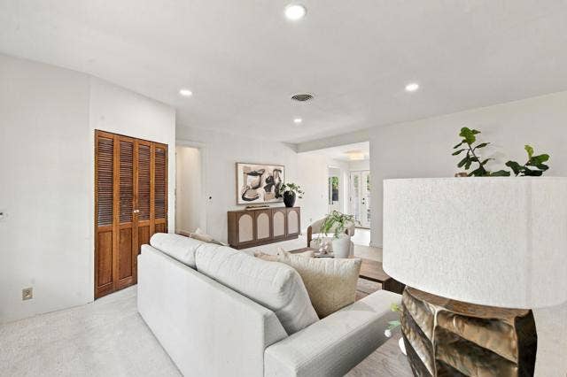 307 Aldwych RD, El Cajon, CA 92020