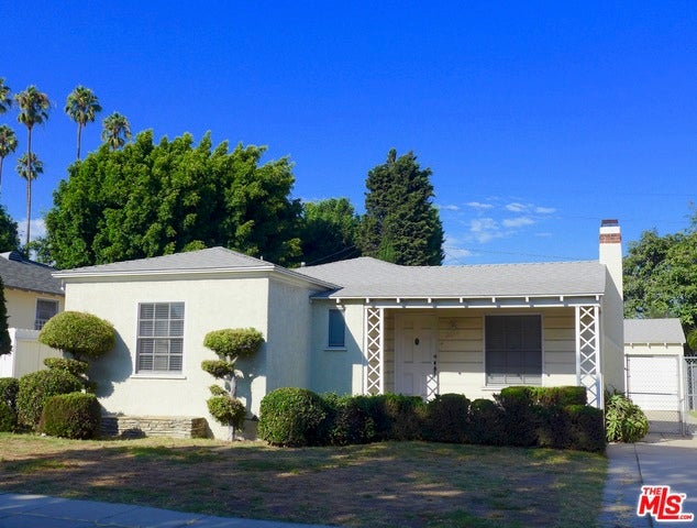 Property photo for 2614 S BENTLEY Avenue, Los Angeles, CA