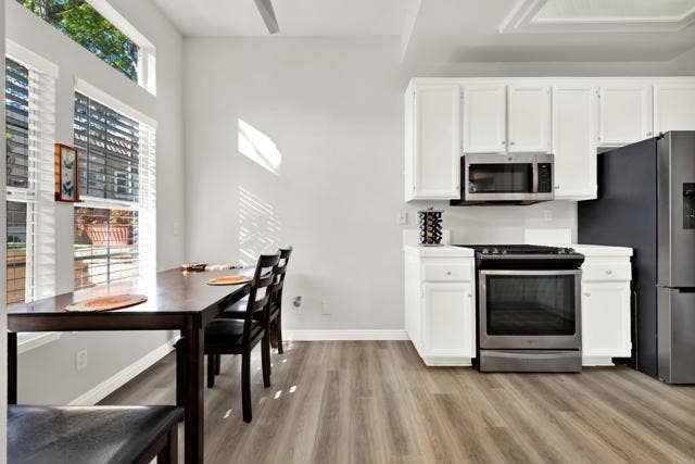 11196 Portobelo Dr, San Diego, CA 92124