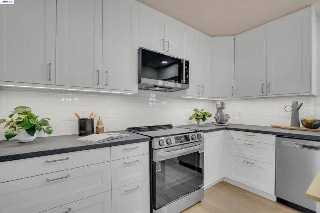 955 Via Seville, Livermore, CA 94550