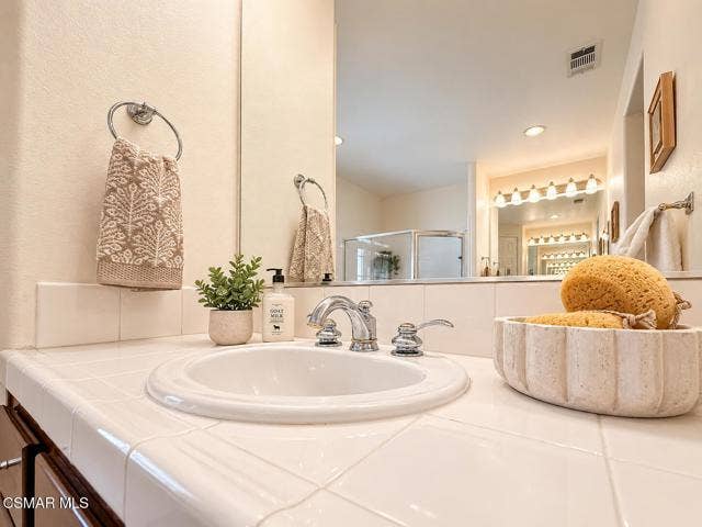 Cozy Spa-Like Bathroom Vanity