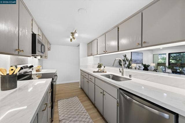 190 Cleaveland Rd, #16, Pleasant Hill, CA 94523