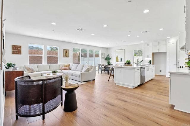 3521 Butler PL, Escondido, CA 92027
