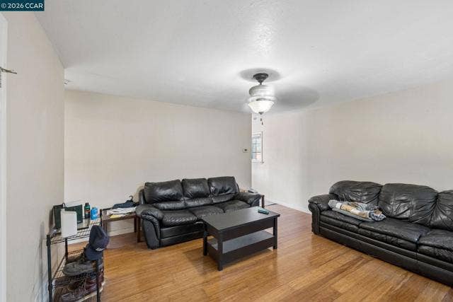 2759 Warner Ln, Pleasant Hill, CA 94523