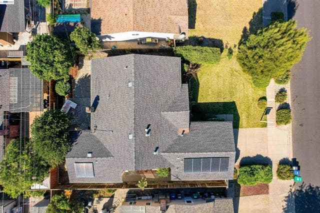 25825 Belhaven St, Hayward, CA 94545 25825 Belhaven St, Hayward, CA 94545