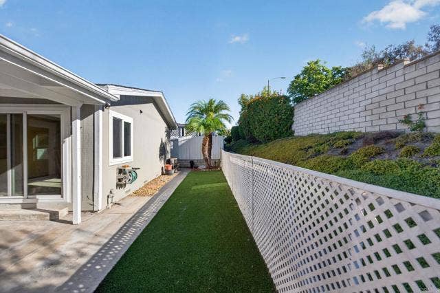 3502 Amber LN, Oceanside, CA 92056