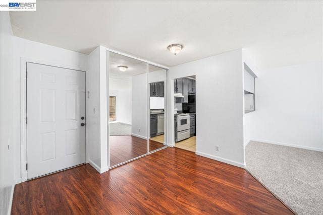 260 Industrial Pkwy, #32, Hayward, CA 94544