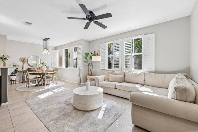6977 Brass Pl, Carlsbad, CA 92009