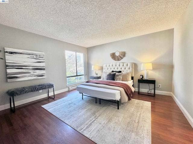 6 Commodore Drive, #C337, Emeryville, CA 94608 6 Commodore Drive, #C337, Emeryville, CA 94608